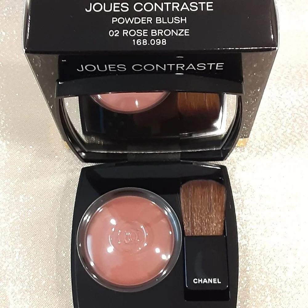 CHANEL JOUES CONTRASTE Powder Blush- Rose Bronze